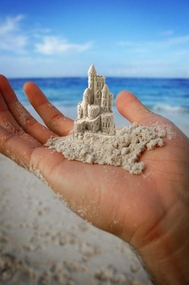sand art sculpture dessin sable plage mogwaii (49)