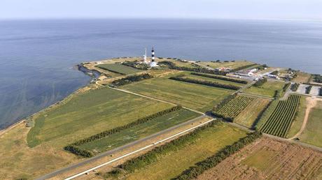 Y aura-t-il des éoliennes au large d'Oléron ? Vue du phare de Chassiron, situé à la pointe nord de l'île d'Oléron.