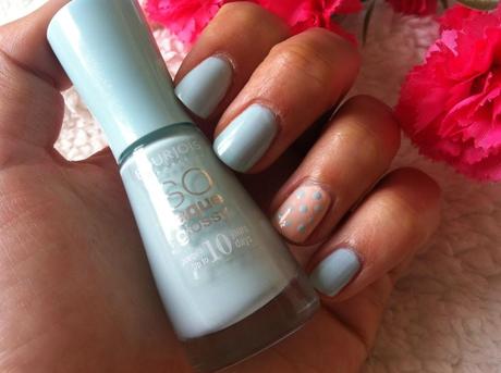 ✿ Manucure printanière