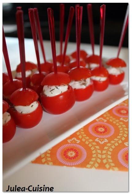 Tomates cerises au fromages et aux herbes {Apéro léger}