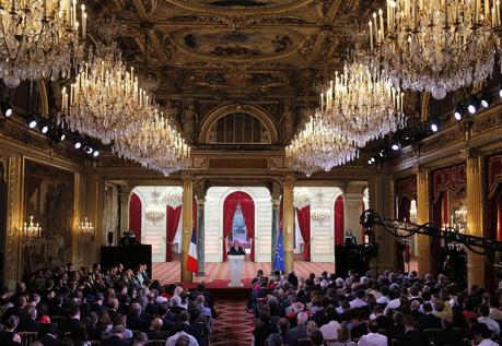 POLITIQUE > Conférence de presse - François Hollande n’a pas changé, optimiste et enfoui dans son déni
