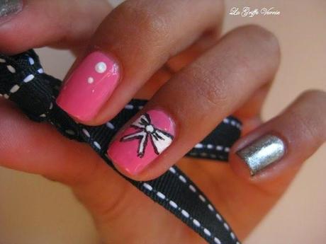 Un p'tit noeud rose et des paillettes !