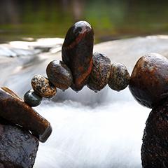 logo_rock-balancing-by-michael-grab-gravity-glue-1