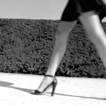 E-TV a Testé la FIAT 500 Vs La petite Robe noire de Guerlain !