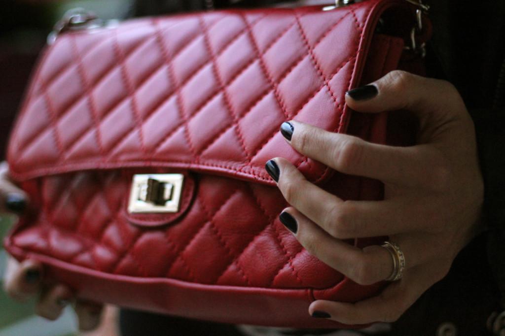 sac rouge style chanel