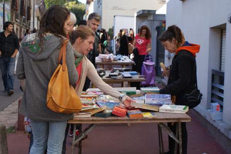 Montreuil  Zone de Gratuité : le dimanche 28 septembre 2014, rue de Villiers de 14h à 21 h