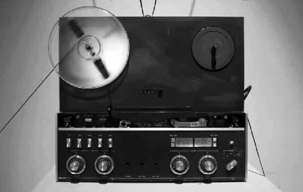 INSTALLATION : PIERRE BELOüIN, YANN LEGUAY, MARC PARAZON