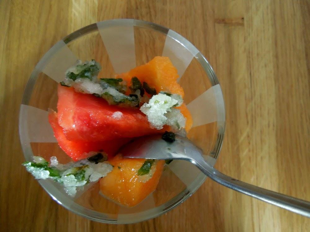 Salade de melon et pastèque au granité de menthe