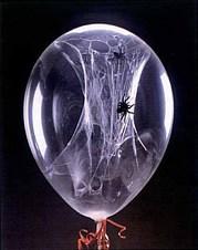 idees halloween ballons araignees