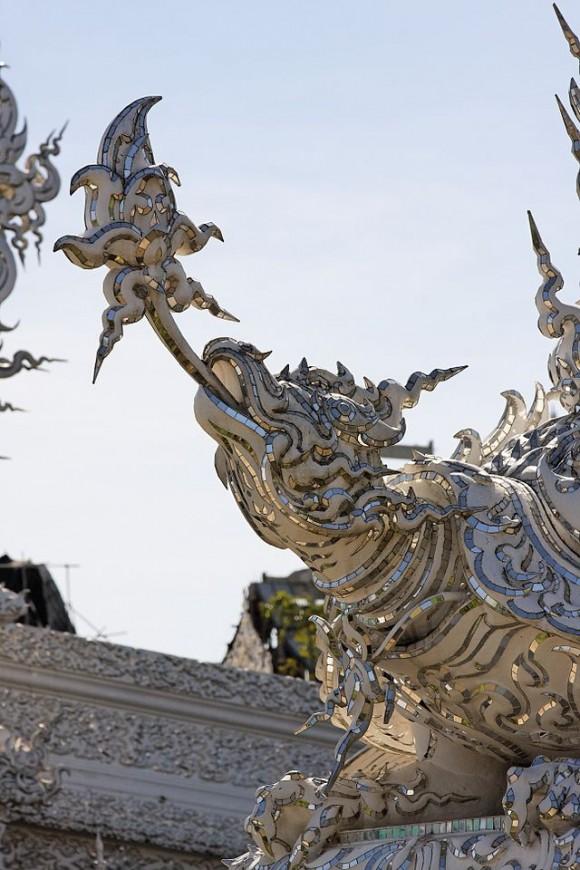 Wat Rong Khun : Le temple plus blanc que blanc Wat_Rong_Khun-004
