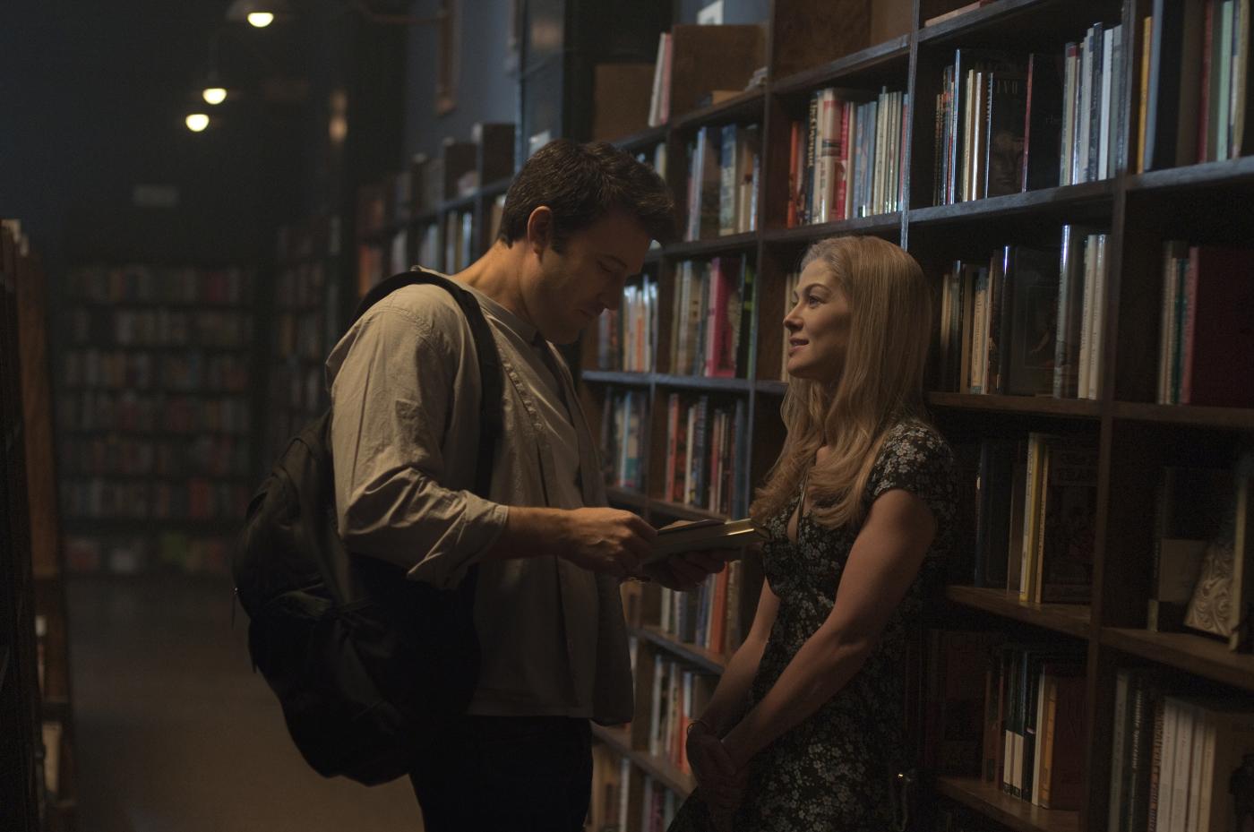 Gone Girl Affleck Fincher Pike [Critique] GONE GIRL
