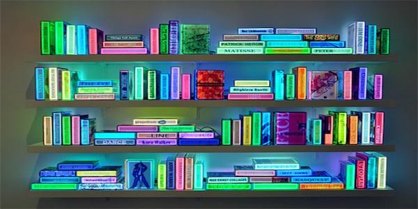 DESIGN : Neon Books d’ Airan Kang
