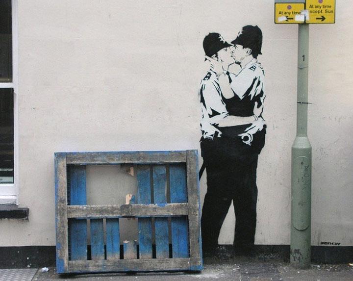 decouvrez-le-celebre-street-art-de-banksy-a-travers-80-oeuvres36.jpg