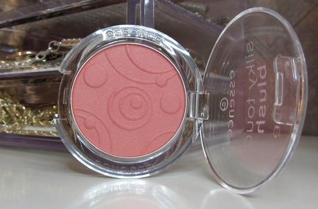 Haul Essence et accessoires... Haul Essence et accessoires...