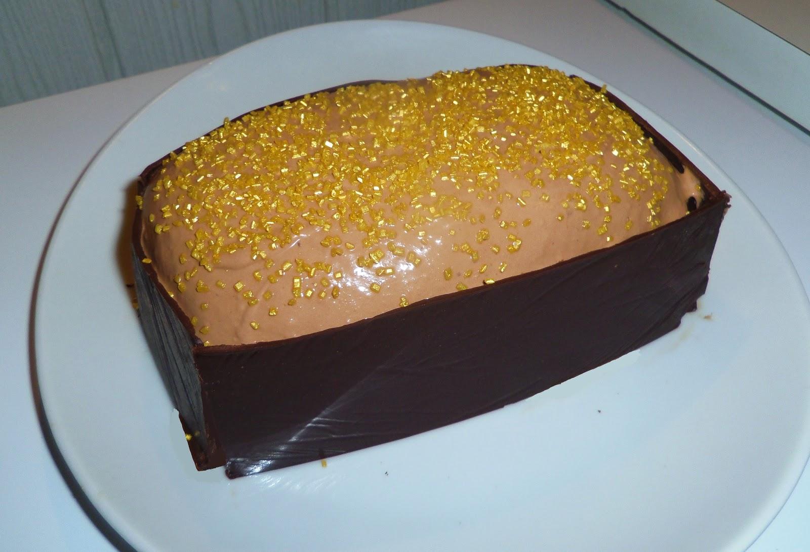 Gâteau tout chocolat et caramel ( ou comment cacher un gâteau moche)