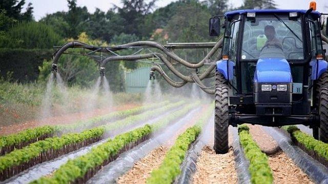 L'exposition des Français aux pesticides atteint des niveaux très élevés : c'est ce qu'indique une étude de 'Institut national de veille sanitaire (INVS) rendue publique lundi 29 avril 2013