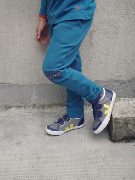 basket enfant VEJA