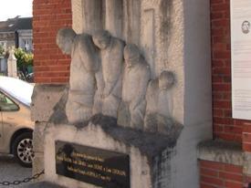 war on screen - 14 war on screen - 14