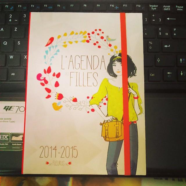 La #rentrée c'est dans #2jours  et je suis #prête ! #Agenda20142015 #BacPro #cuisine #BACPROCuicine #cfa #alternance #SaintGratien #agendadesfilles #agenda #seconde @chez moi �