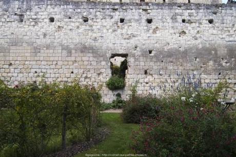 Visiter-la-cite-royale-de-Loches-chateaux-de-la-loire49_gagaone