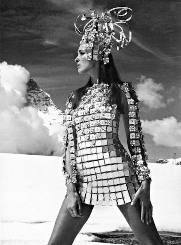 maud-in-aluminium-chainmail-dress-by-paco-rabanne-photo-by-gunnar-larsen-1966-e1375609383239
