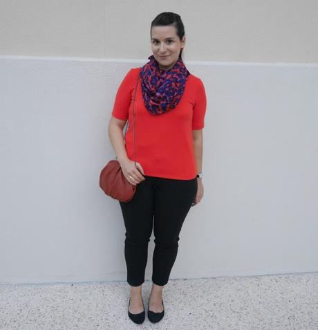 | LOOK | The Little Red Working Girl Look