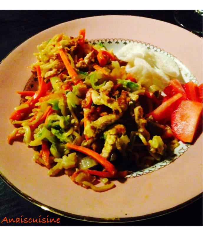 Mie goreng, cuisine balinaise