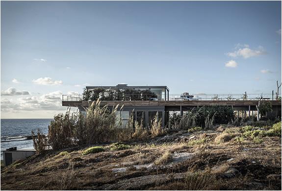 amchit-residence-blankpage-architects-9