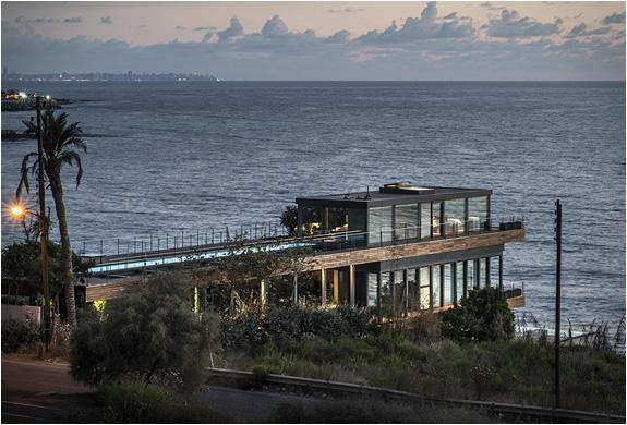 amchit-residence-blankpage-architects-13