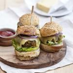GASTRONOMIE : Végéburgers au quinoa et au Raclette du Valais AOP
