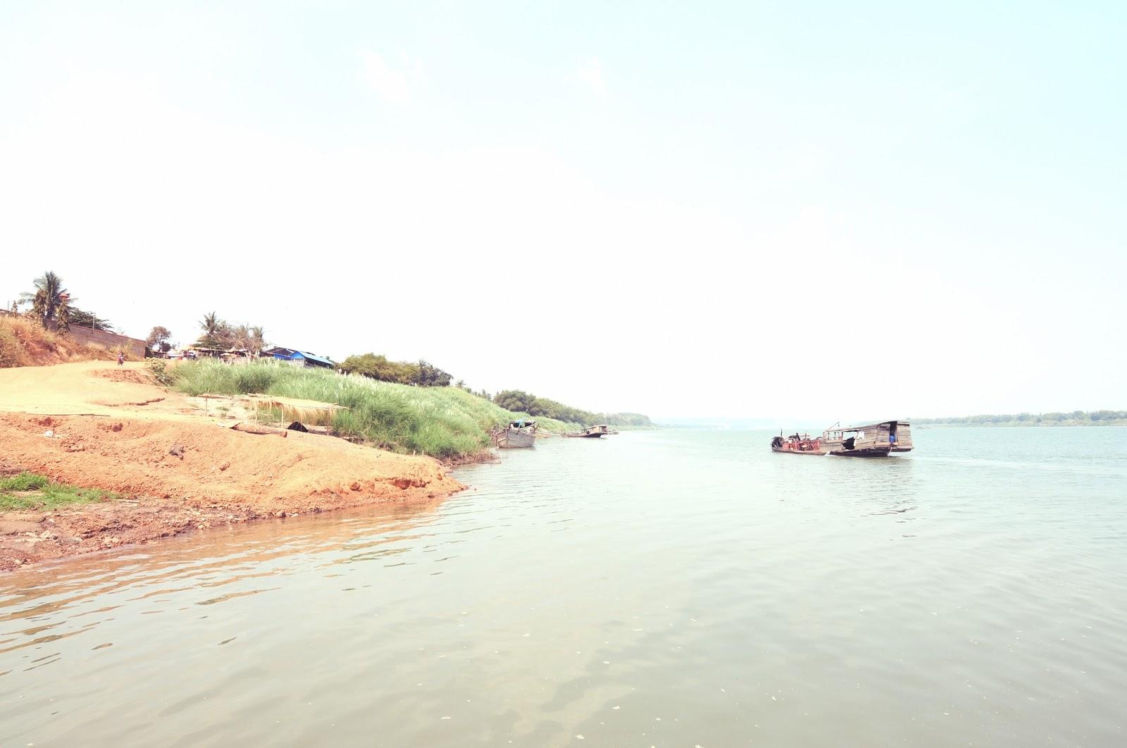 Arrêt chez les musulmans du Cambodge