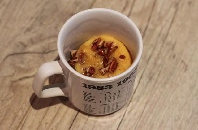 Le top 20 des mug cakes Mug_Cake_sirop_d_e_rable_noix_de_pe_can