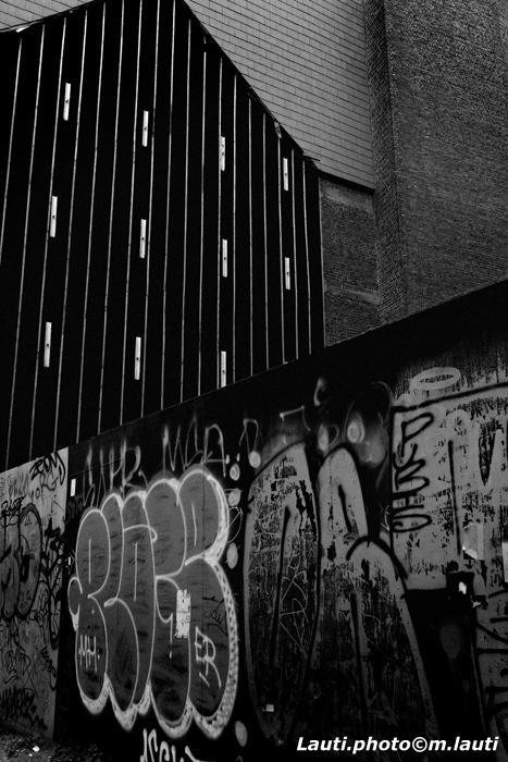 Graffiti et architecture