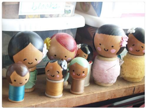 bobines personnages Donnez un peu de vie à votre atelier avec ces poupées rigolotes