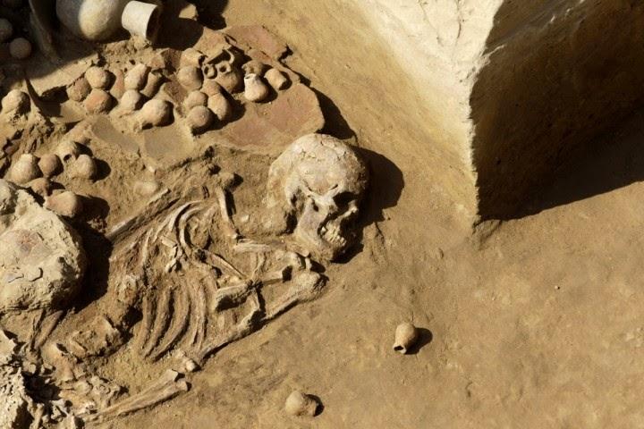 Des griffes vieilles de 1,500 ans intriguent les archéologues au Pérou