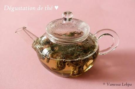 mini théière en verre 200 ml pour la dégustation de oolong thé vert de chine aromatisé à la pêche Vanessa lekpa blog thé cérémonie du thé