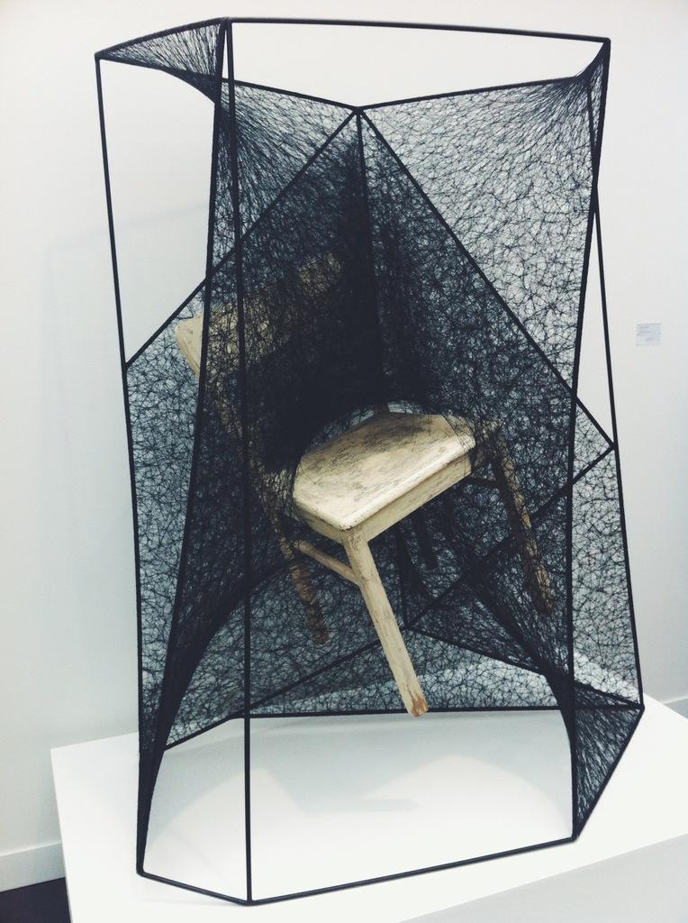 Chiaru Shiota, Stage of being (chair), 2014, galerie Daniel Templon
