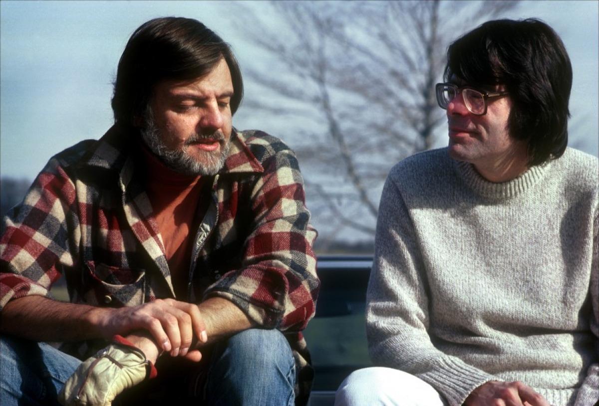 Stepehn King and George Romero [Dossier] Stephen King au cinéma : du papier à la pellicule 