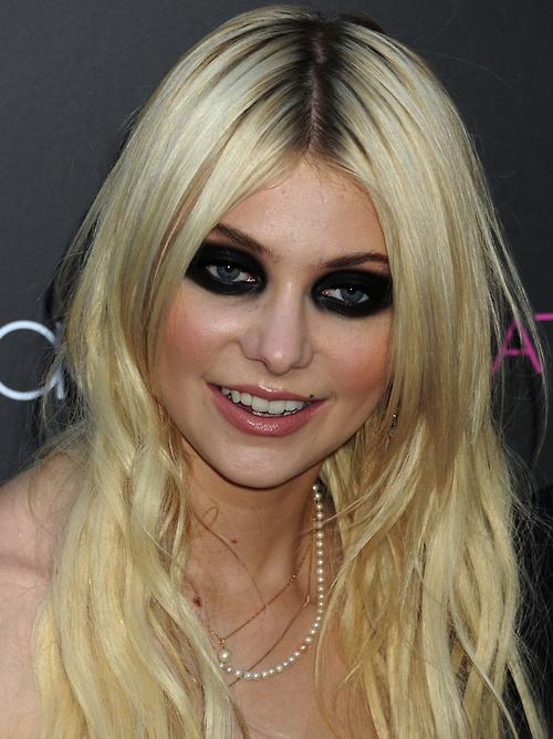 taylor-momsen-maquillage-yeux