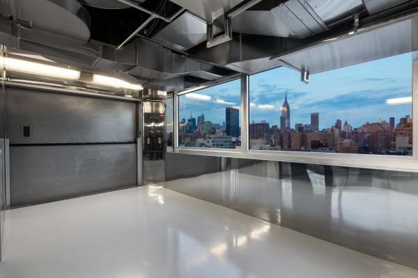 sky-garage-penthouse-at-200-11th-avenue-new-york-10-600x400