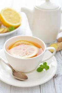 CANCER de l'OVAIRE: 2 tasses de thé pour réduire de 30% son risque – American Journal of Clinical Nutrition