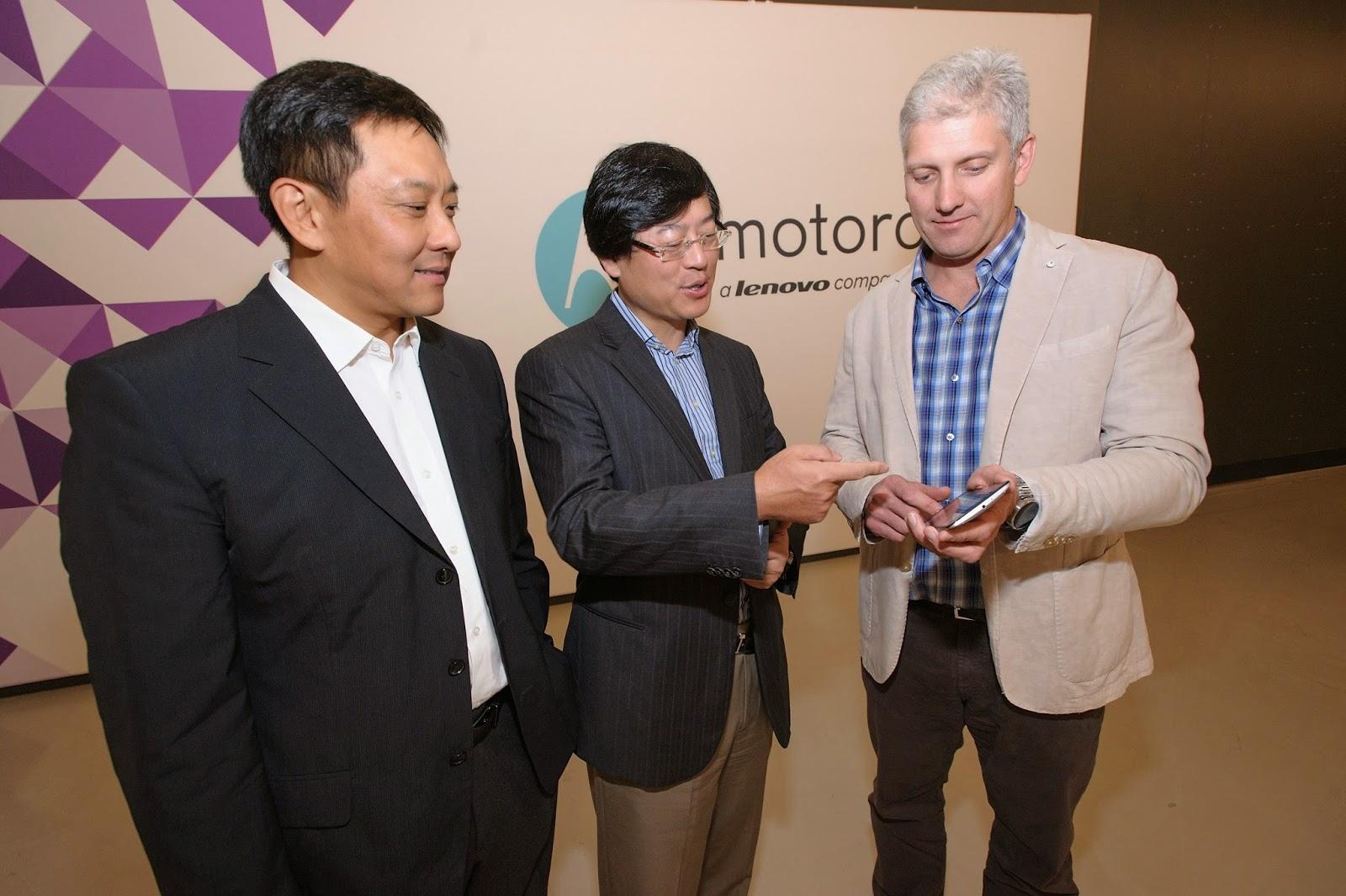 MONDE / ÉCONOMIE > Lenovo® rachète Motorola au géant internet Google