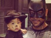 Booba déguise Batman pour Halloween