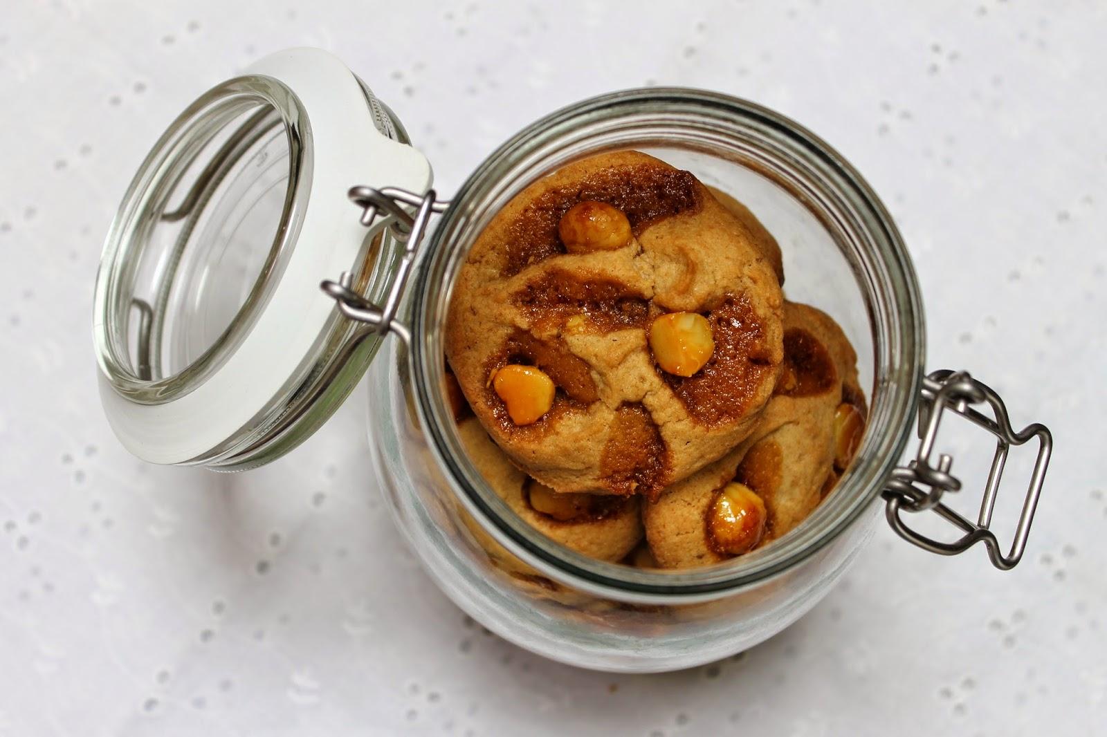 Cookies aux noix de macadamia caramélisées