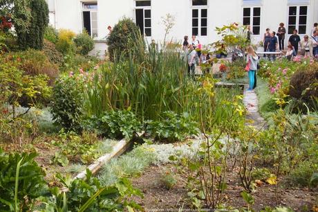 balade-jardins-cachés-jardin-des-peres-maristes-paris-56_gagaone
