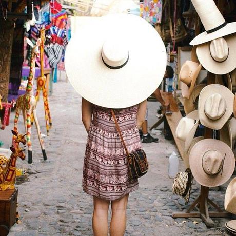 Lauren Conrad et The Little Market d2b4fb0ea87b4a142cf441bf8b065d72