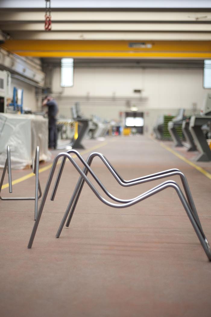Atelier design cintrage - Steel Tube Bending la chaise tube par Thomas Feichtner