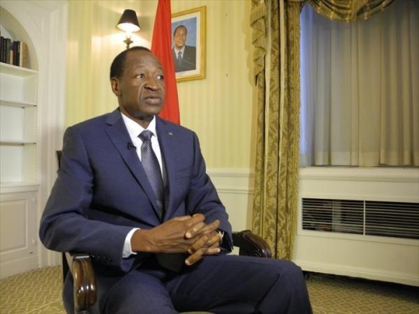 Françafrique la main dans le sac avec l'exfiltration de Compaoré en Côte d'Ivoire...