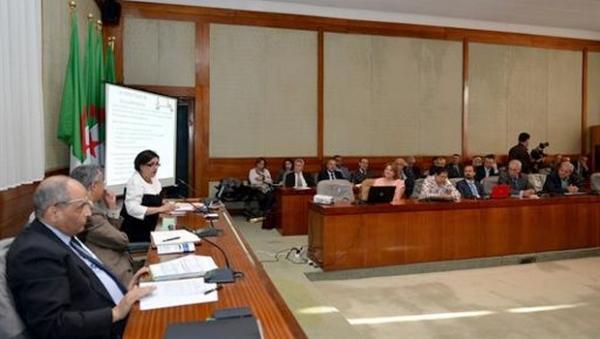 Foncier économique local : faiblesse du volume d'attributions (ministère)