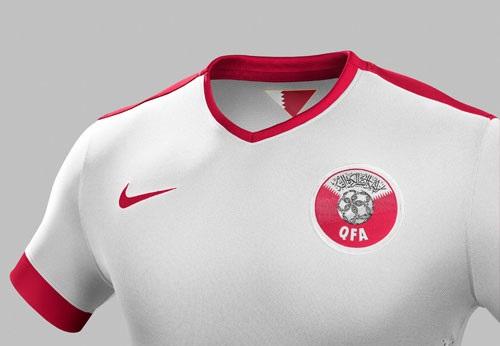 maillot-qatar-exterieur-2014-2015-nike